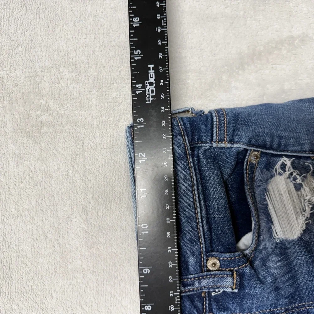 American Eagle Next Level Stretch Distressed‎ Denim Shorts Medium Wash Size 4